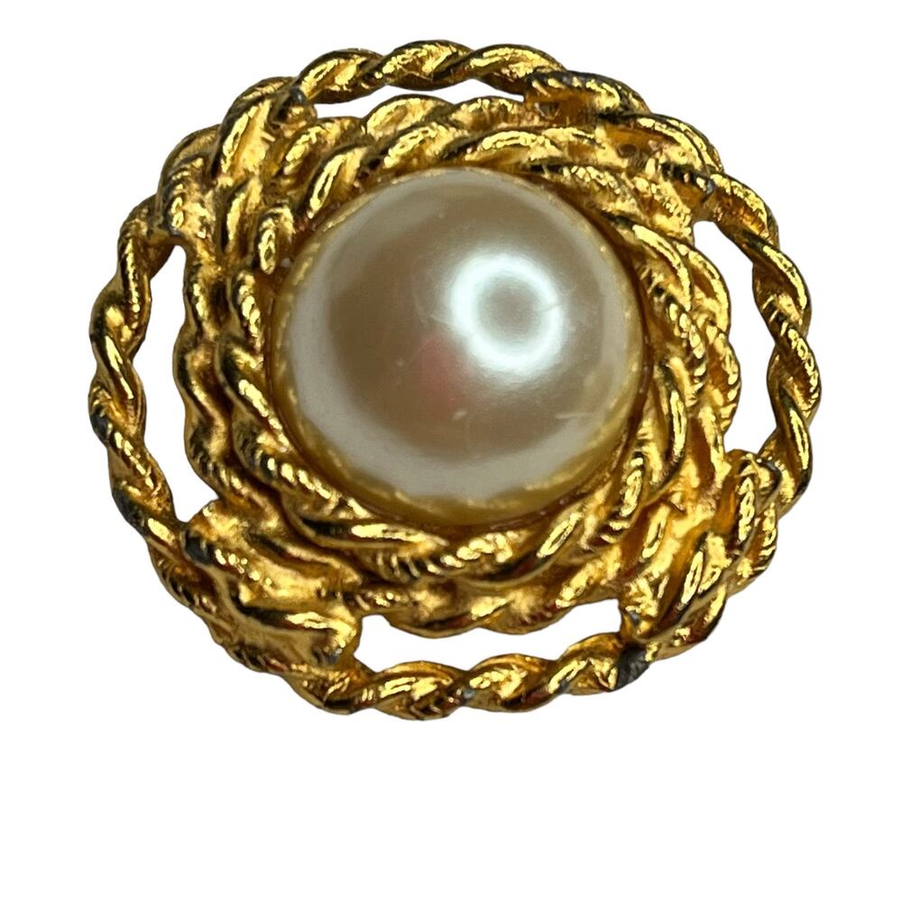 Vintage gold with pearl earrings - Picture 2 of 6